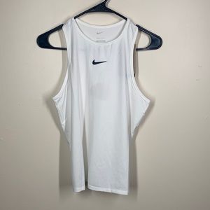 {NWT} Girls NIKE White Tennis Tank Top XL